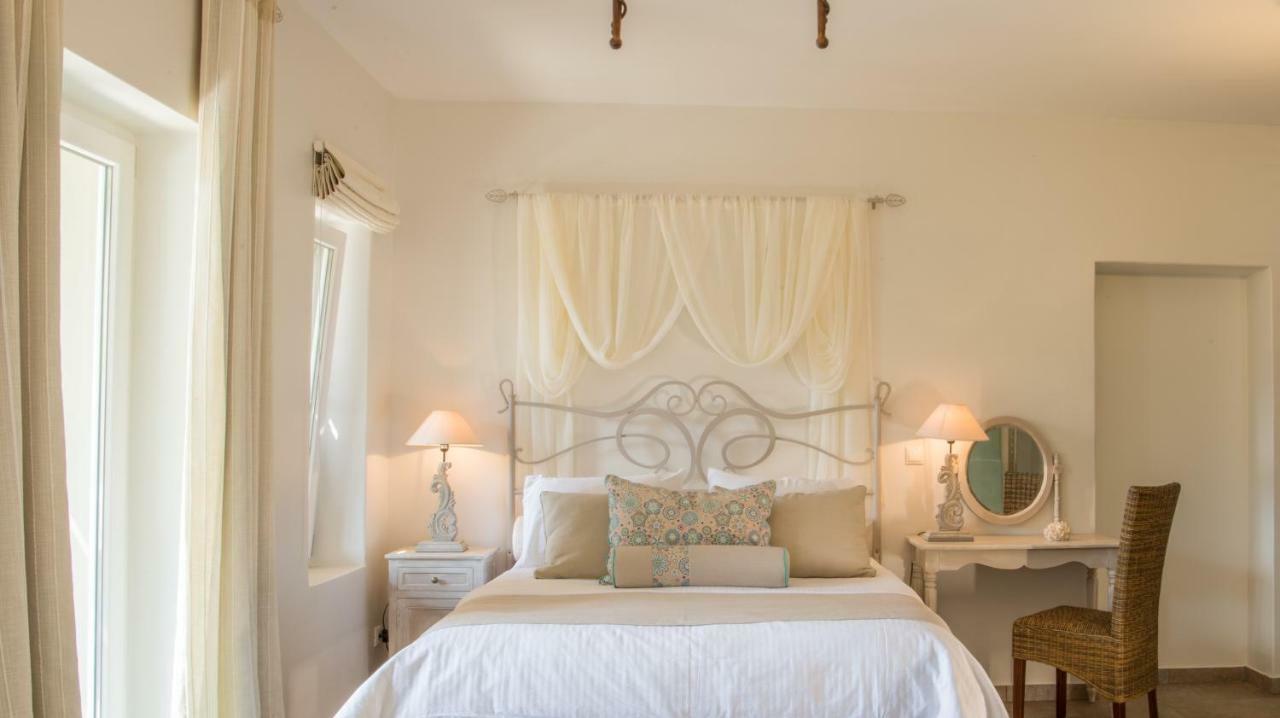 Agia EleousaAegean Castle Andros - Adults Only公寓式酒店 外观 照片